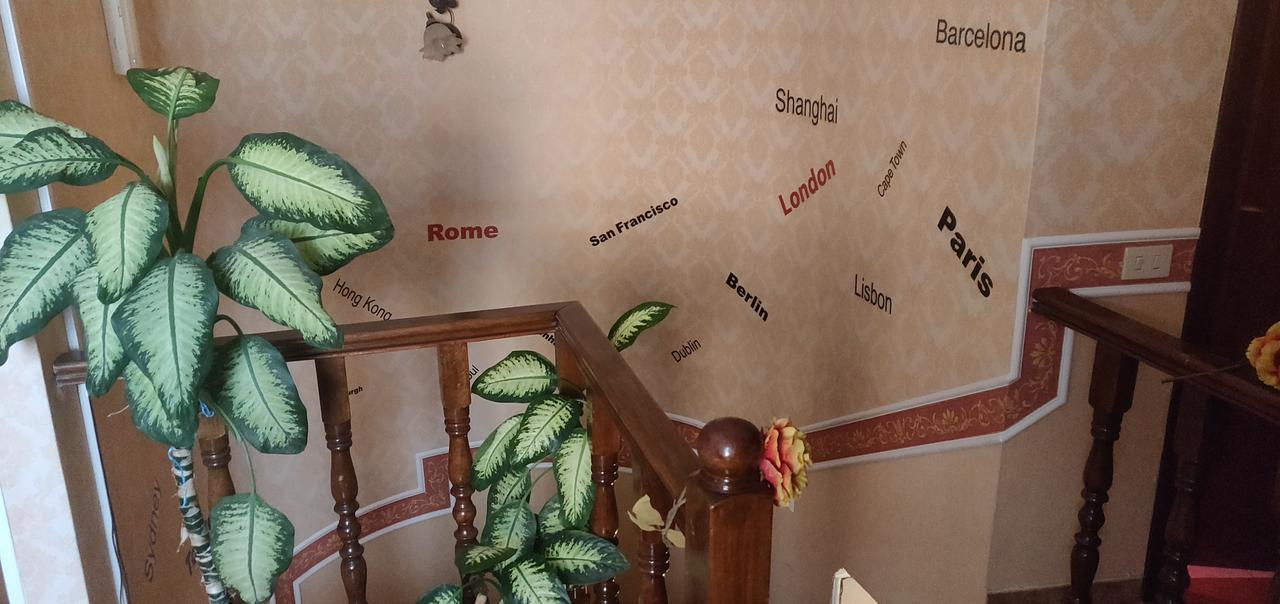 Hillary House Hotel Fiumicino Buitenkant foto